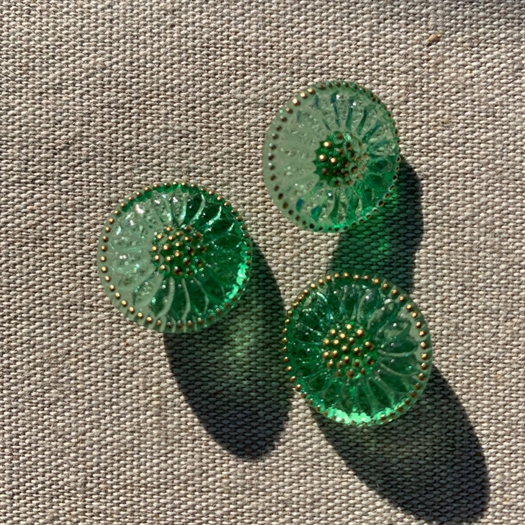 SOLSIKKEKNAP - GRØN / GULD fra Fine Detail